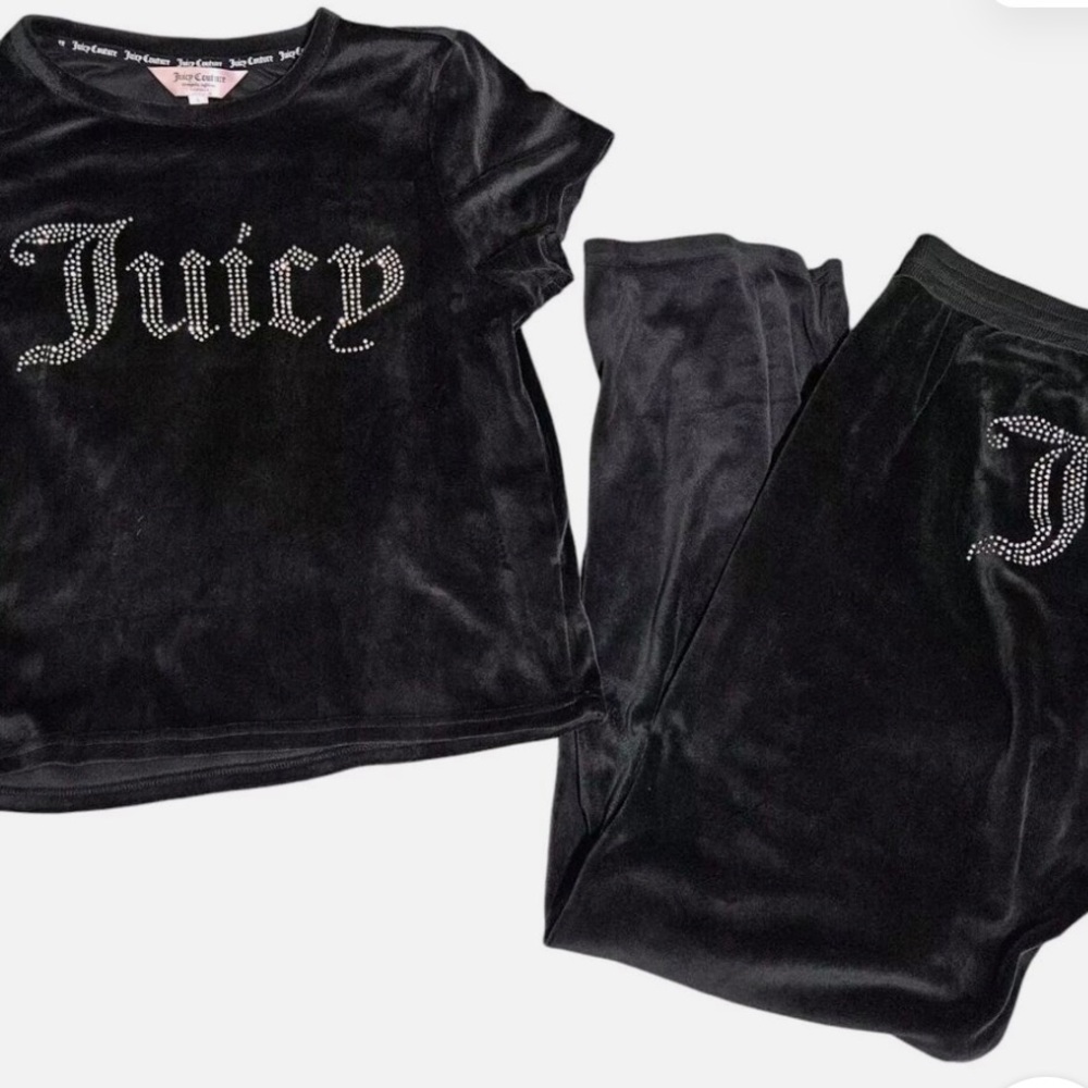 Two piece black juicy set size medium